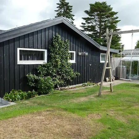 Feriehus Holiday Strandvejen A- 4637 Rønde